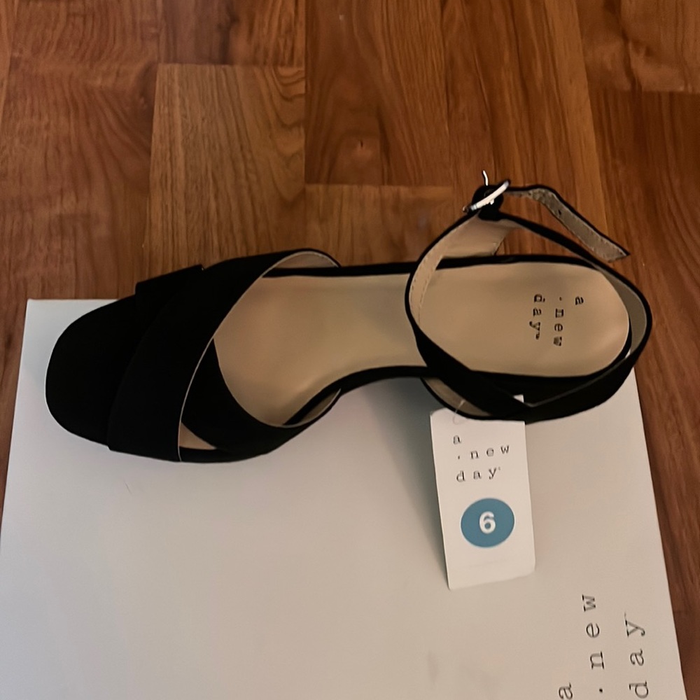 Women's Gabriella Mid Heel Platform Pumps - A New Day Black, Size 6